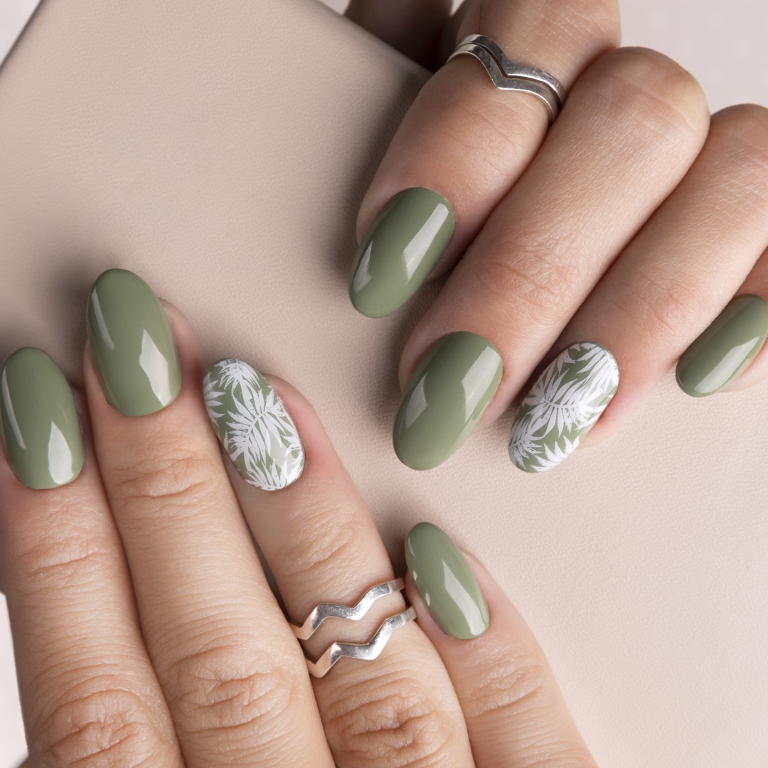 Acrylic Extensions Tip Application and Overlay Course